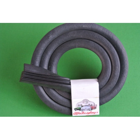 GOMMA ANTERIORE CAPOTE - GIULIETTA SPIDER