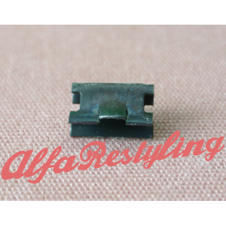 GRAFFETTA FISSAGGIO CON DENTINO ZINCATURA NERA